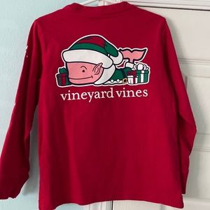 Vineyard Vines tshirt